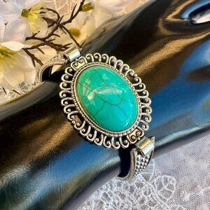 Faux Turquoise Silver Boho Fashion Bracelet